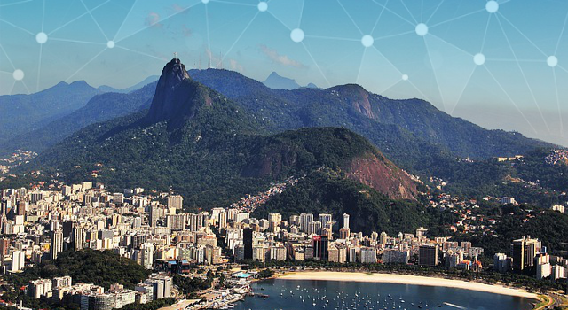 Blick auf Rio de Janeiro, ASSY via Pixapay, CC0, bearbeitet. Manuchi via Pixabay, CC0, bearbeitet.